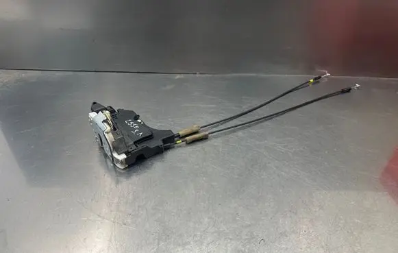 Mitsubishi Outlander Rear door lock
