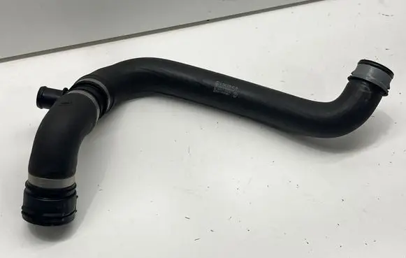 Mercedes-Benz ML W166 Engine coolant pipe/hose A1665004775 YAP4612511