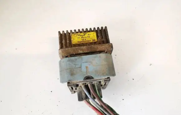 Renault Laguna III Glow plug pre-heat relay 8200859243
