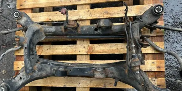 Volvo V60 Rear subframe 