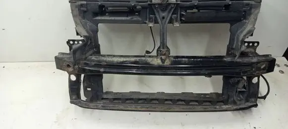 Volkswagen Touran II Radiator support slam panel 