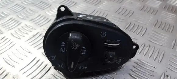 Ford Focus Light switch 98ag13a024ff