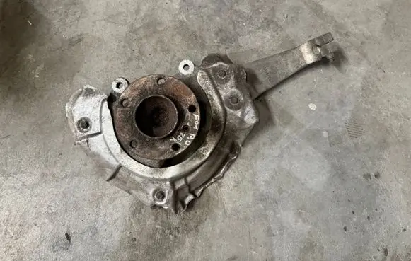 BMW 7 F01 F02 F03 F04 Front wheel hub spindle knuckle 31216775767 AIMGSICU 6775767