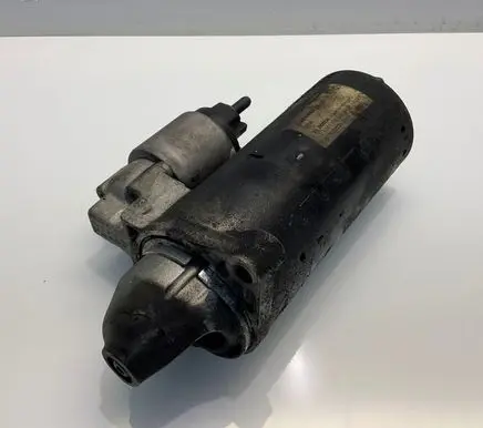 Mercedes-Benz E W212 Starter motor A6519062800 0001139065 20140828