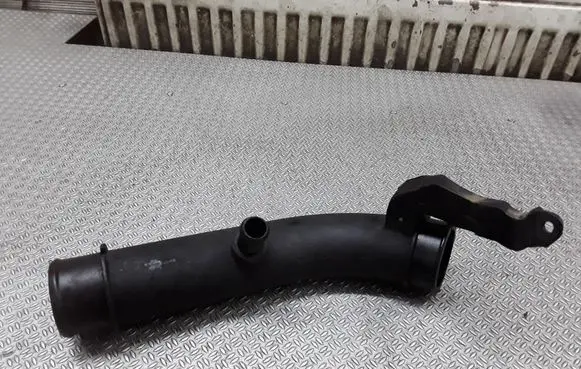 Intercooler hose/pipe