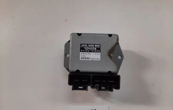 Toyota Prius (XW20) Heater blower motor/fan resistor 8716547020
