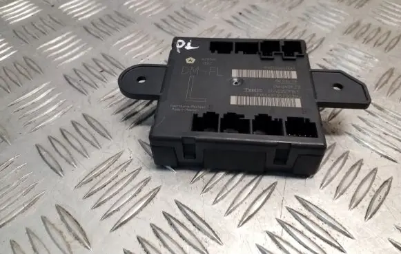 Dodge Nitro Door control unit/module 05026513AA SW060623
