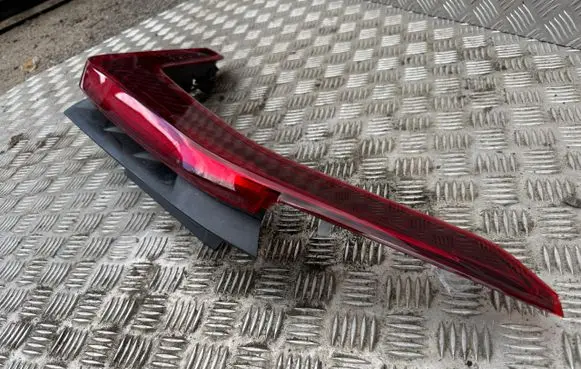 KIA Niro Rear/tail lights 92401AT000