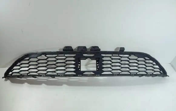 Dacia Sandero III Front bumper lower grill 622542460R