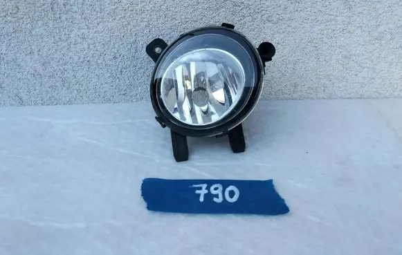 BMW 1 F20 F21 Front fog light 7200100001