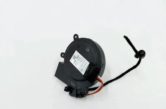 Audi Q3 F3 Fan control module 4N0915213B