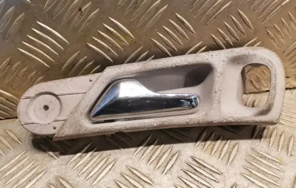 Mercedes-Benz C W203 Rear door interior handle