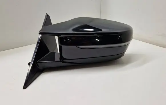 BMW i4 Front door electric wing mirror
