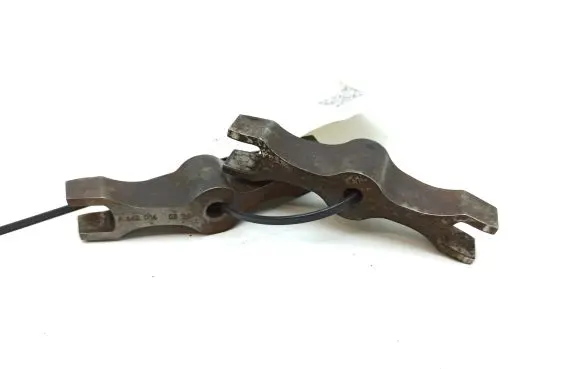 Mercedes-Benz A W168 Fuel Injector clamp holder A6680160038