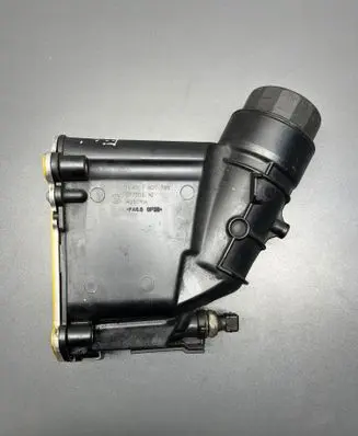 BMW 3 E90 E91 Oil filter mounting bracket 7807799 51750610 PA66GF35