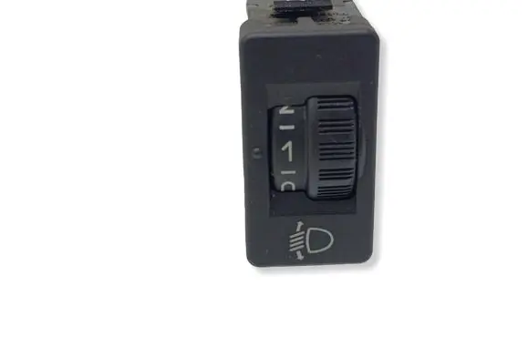 Peugeot 307 Headlight level height control switch 96384422