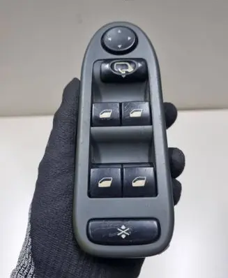 Citroen C5 Electric window control switch 96332289ZJ 2670601