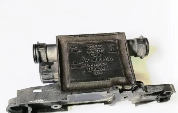 Audi A4 S4 B5 8D Door control unit/module 4A0959981A