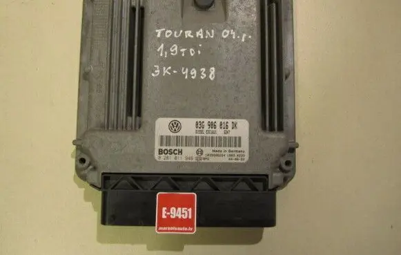 Volkswagen Touran I Engine control unit/module 03G906016DK