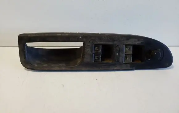 Volkswagen PASSAT B6 Electric window control switch 1K4959857 1K0959565G