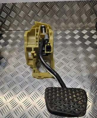 BMW 5 E60 E61 Brake pedal 6759944 142416710