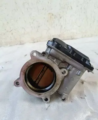 Mazda CX-30 Throttle valve Pe2713640