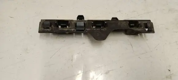 BMW 5 G60 Fender mounting bracket 5A37261