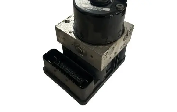 Volvo C30 ABS Pump 31274908 31274907 4N512C405GC