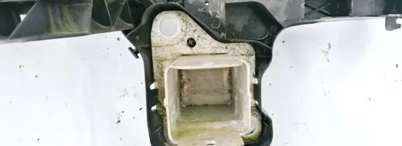 Renault Scenic II - Grand scenic II Front bumper mounting bracket 