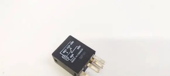 Chrysler Grand Voyager IV Other relay 05269988AA 21911C