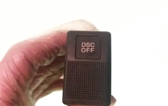 Traction control (ASR) switch