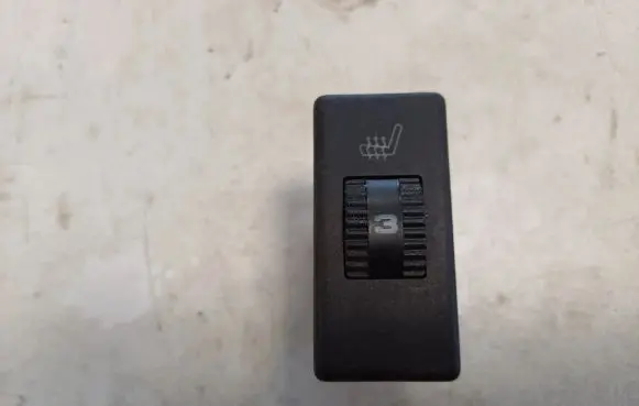 Audi 200 Seat heating switch 447963563