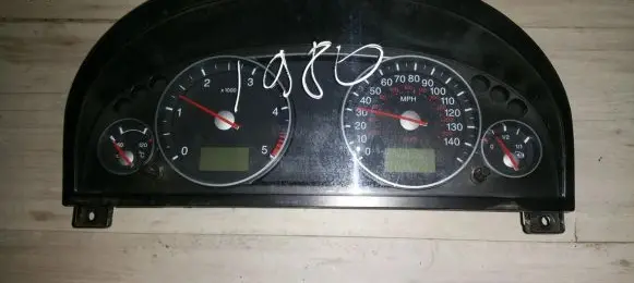 Ford Mondeo Mk III Speedometer (instrument cluster) 3S7F108412 3S7F-10841-2