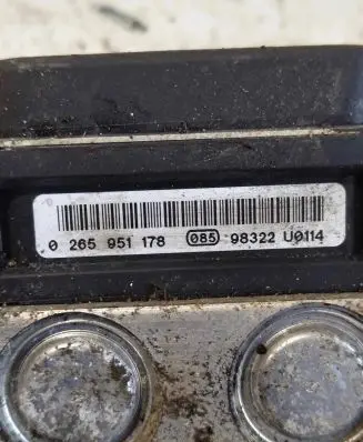 Citroen Berlingo ABS Pump 0265951178 98322UU114