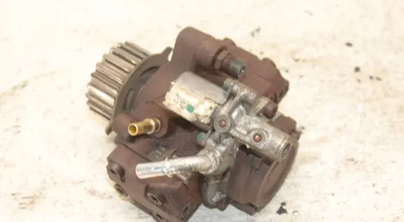 Ford C-MAX II Fuel injection high pressure pump 9676289780 A2C53384062