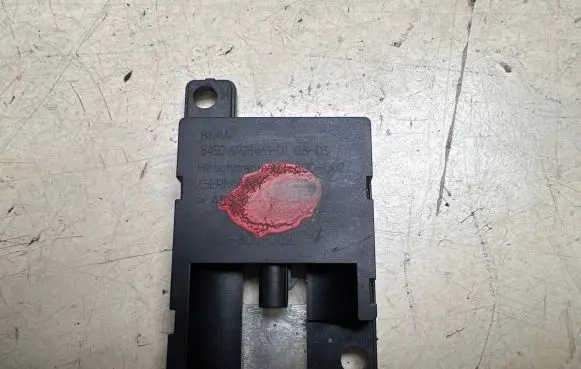 BMW 5 E60 E61 Antenna control unit 84506928461