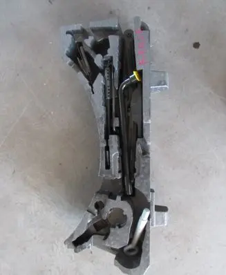 Jaguar F-Pace Tool box 