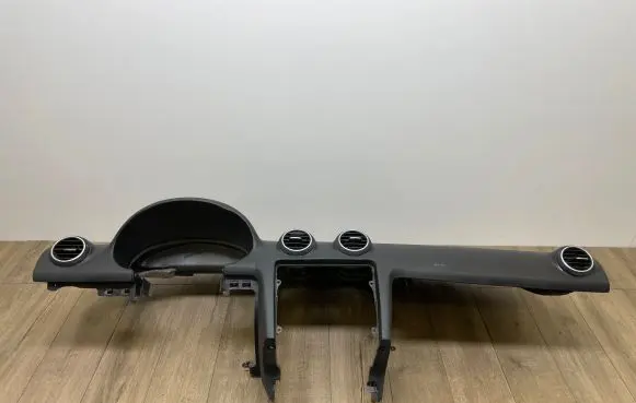 Audi A3 S3 8P Dashboard 8P1857033