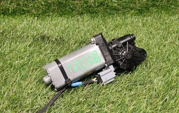 Seat adjustment motor