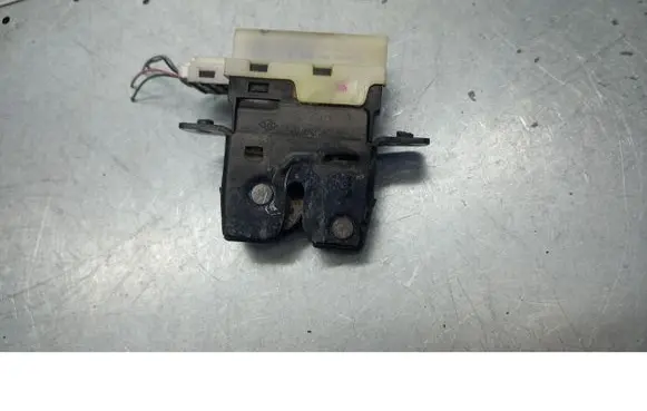 Renault Laguna II Tailgate/trunk/boot lock/catch/latch