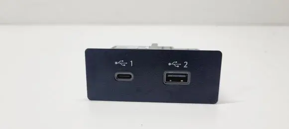 USB socket connector