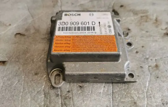 Volkswagen Touareg I Airbag control unit/module 3D0909601D