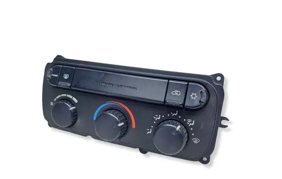 Chrysler Voyager Climate control unit 05005038AAKASACJ 05005038AA