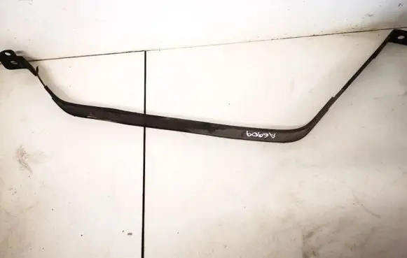 KIA Sportage Fuel tank mounting bracket 