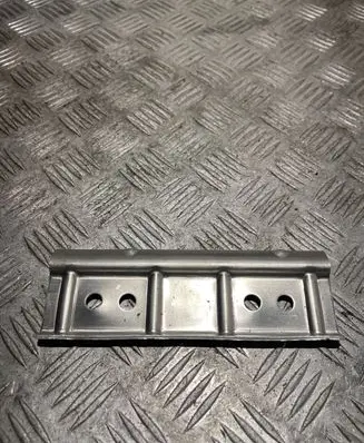 Battery bracket