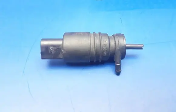 Mercedes-Benz E W211 Windscreen/windshield washer pump