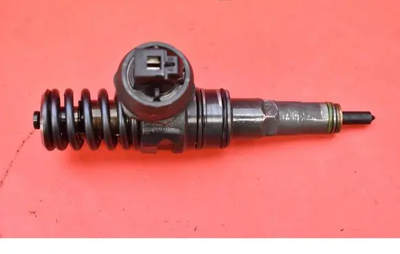 Fuel injector