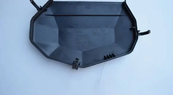 Audi A6 S6 C4 4A Timing belt guard (cover) 078109123Q