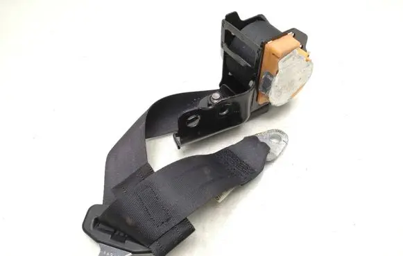 Mazda 6 Rear seatbelt Bge030007 Bge110110hj Bge130931t