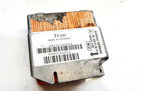 Mercedes-Benz E W210 Airbag control unit/module 0018202126 mrsz29169